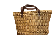 Load image into Gallery viewer, Straw Tote w/Leather Handles

