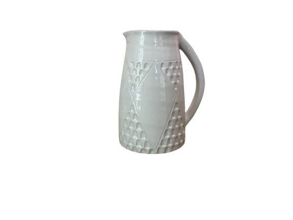 Cream Diamond Pattern Vase 8.5"
