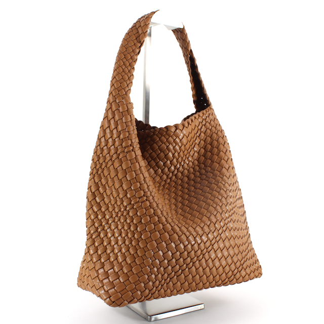 Woven Hobo Bag w/Cosmetic Pouch