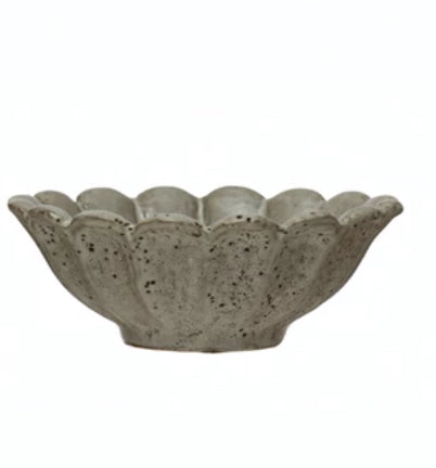 Flower Shape Stoneware Bowls