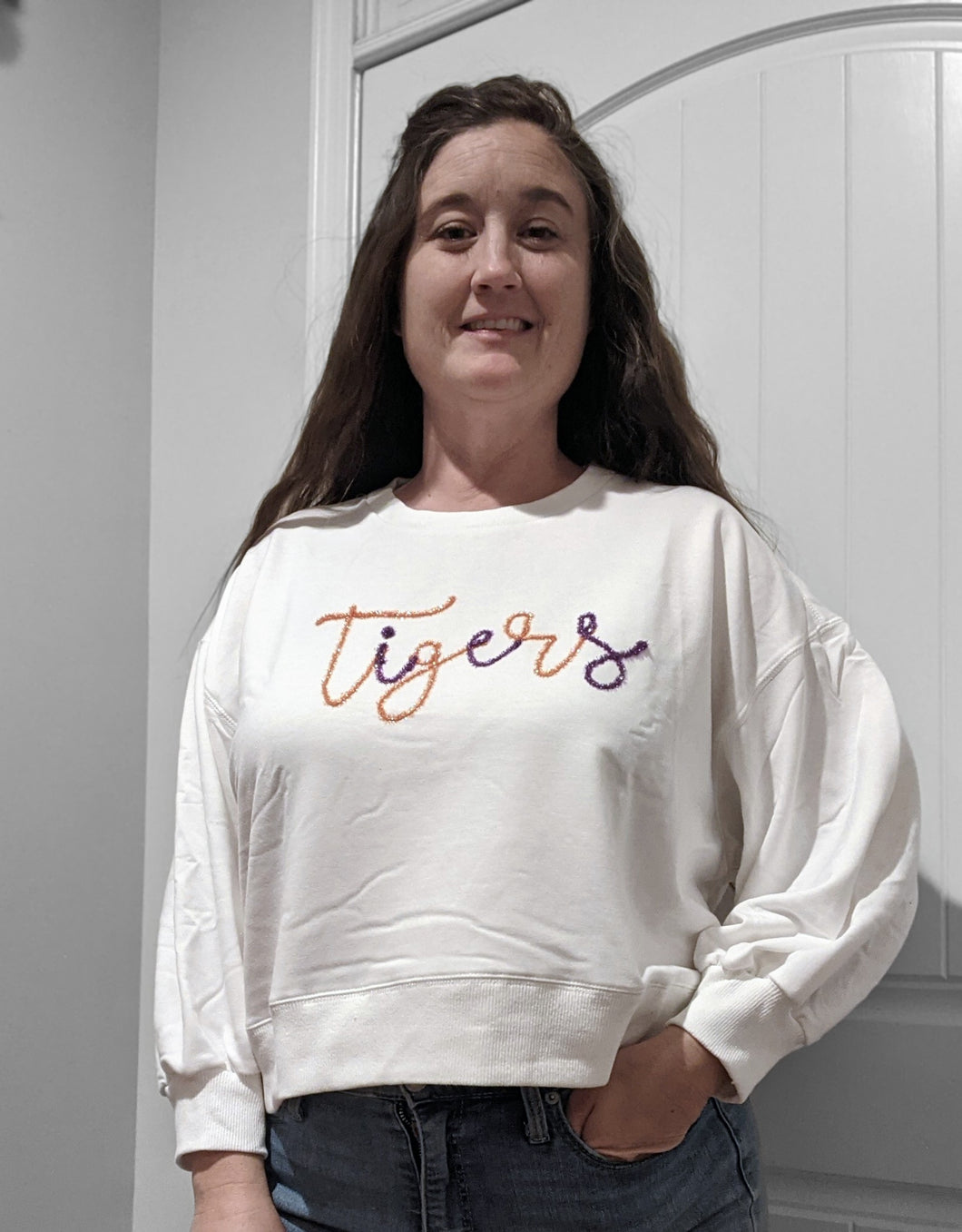 Crop Sweatshirt w/Tigers