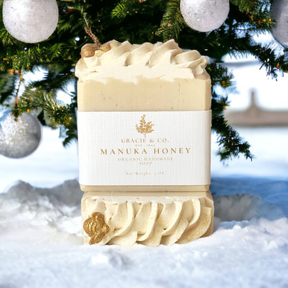 Manuka Honey, Oats & Coconut Milk Soap