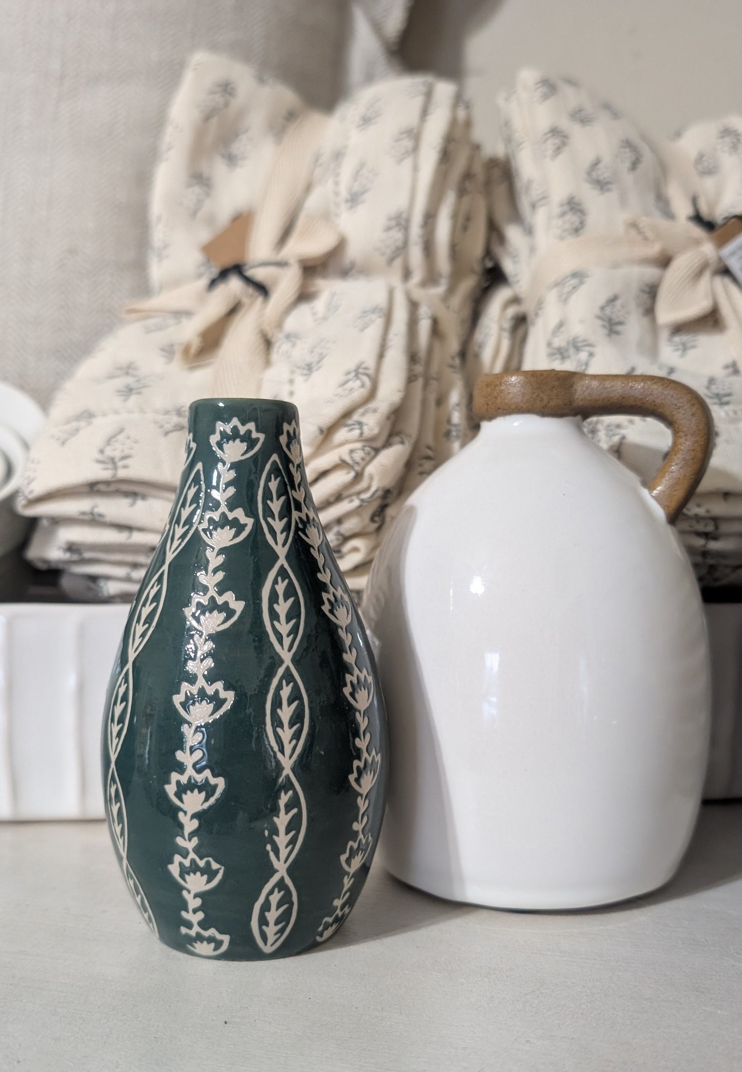 Green Design Ceramic Vase