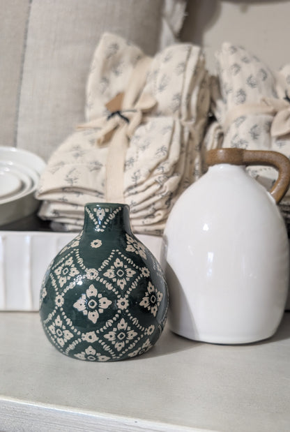 Green Design Ceramic Vase