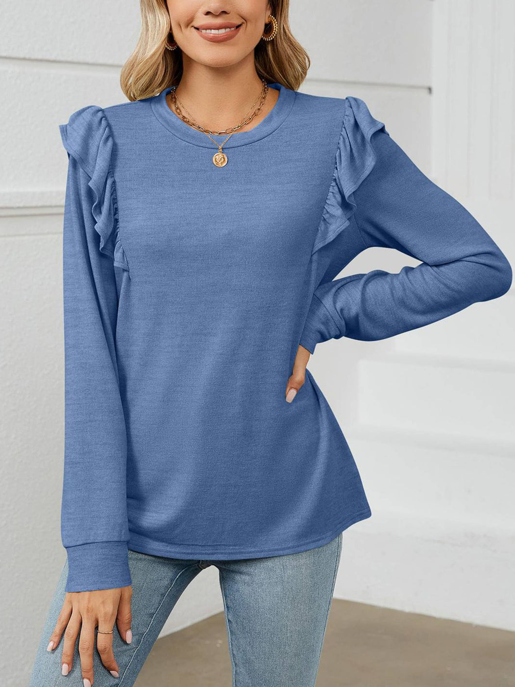 Edge Long Sleeved Round Neck Top Blue