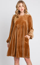 Load image into Gallery viewer, Velvet Shift Dress Caramel
